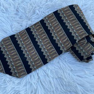 Geoffrey Beene Men Tie 100% Silk Neck Tie Classic Ties Made in USA